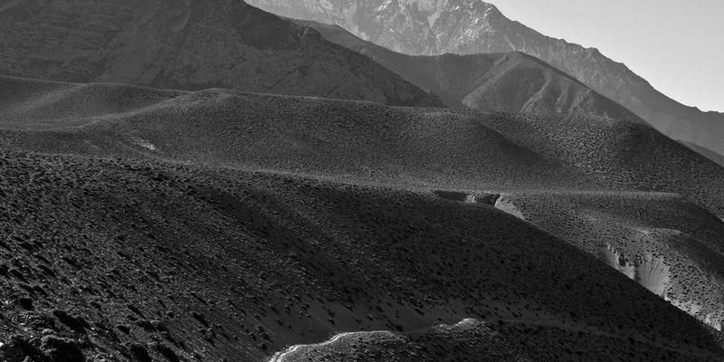 从大银幕到音乐荧幕：大卫·芬奇与斯派克·琼斯如何用视觉艺术重塑音乐视频